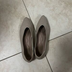 Elegant Tan Women's Shoes